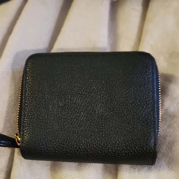 Coach Black Pebbled Leather Zip-Around Wallet with Gold Tone Logo - Picture 4 of 5